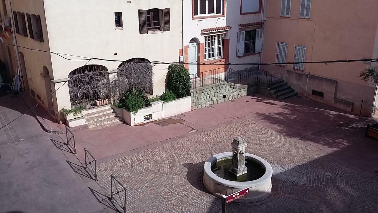 شقة Splendide Studio Au Coeur Historique De Fréjus المظهر الخارجي الصورة